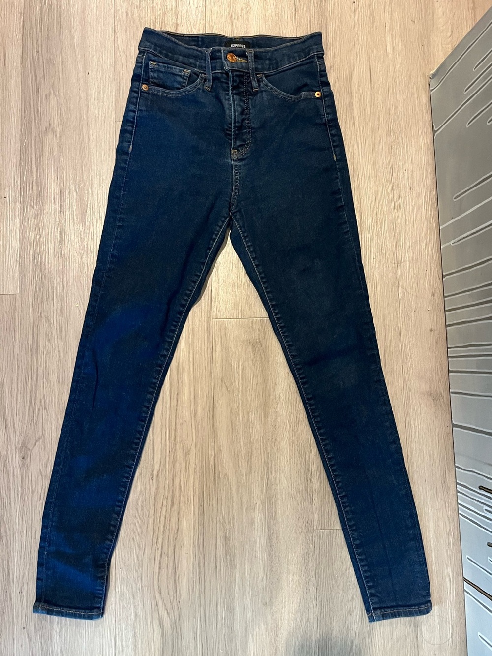 Express Skinny Jeans in Dark Blue Indigo
